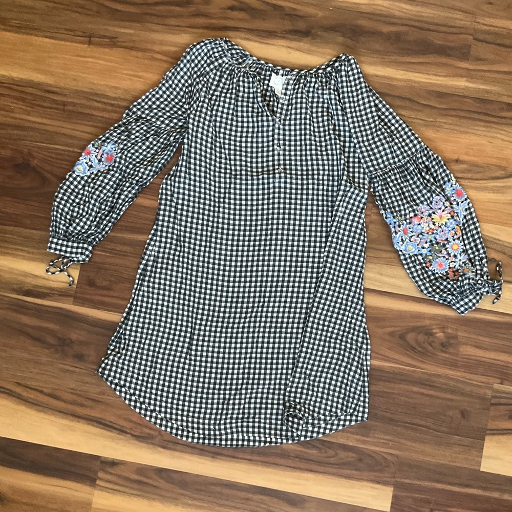 Calson dress